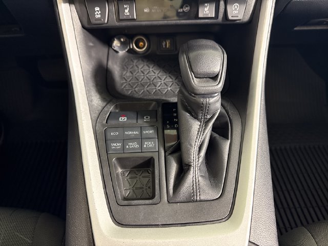 Used 2023 Toyota RAV4 XLE w/ Convenience Package AWD/4WD image 36