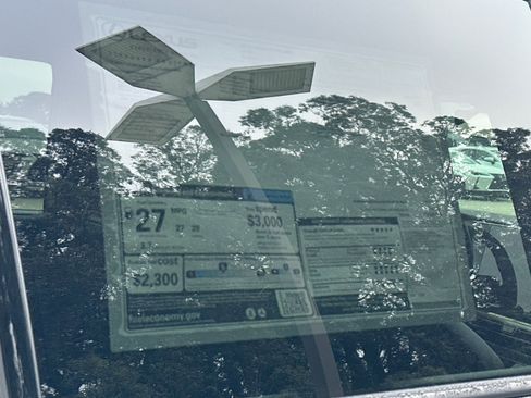 New 2026 Lexus TX 500h AWD image 27