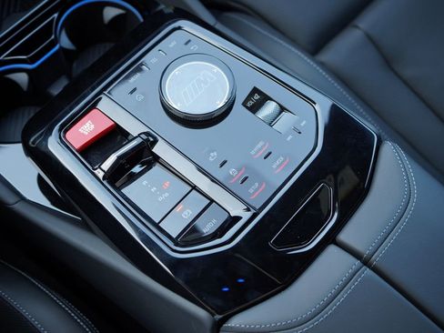 New 2026 BMW M5 w/ Carbon Package image 23