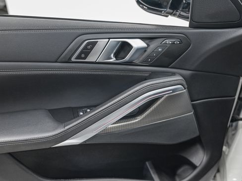 Used 2023 BMW X6 xDrive40i w/ M Sport Package image 13