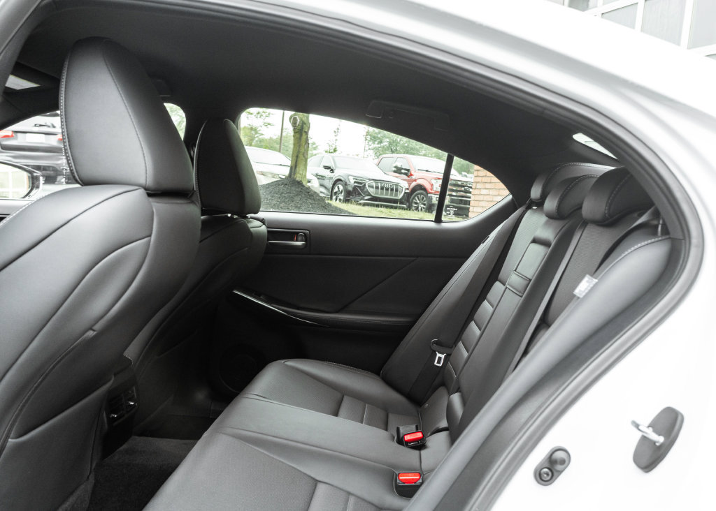 Used 2022 Lexus IS 300 F Sport AWD/4WD image 24
