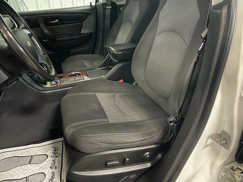 Used 2014 Chevrolet Traverse LT w/ All-Star Edition image 15