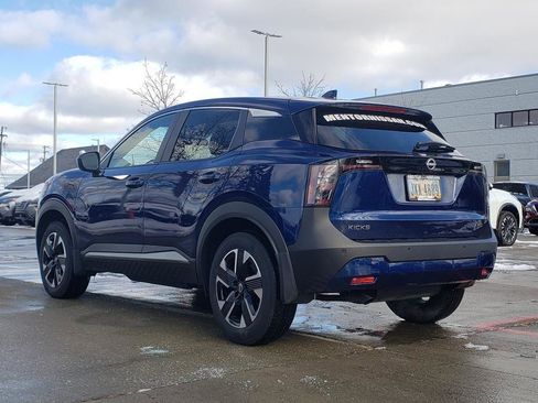 Certified 2025 Nissan Kicks SV image 5