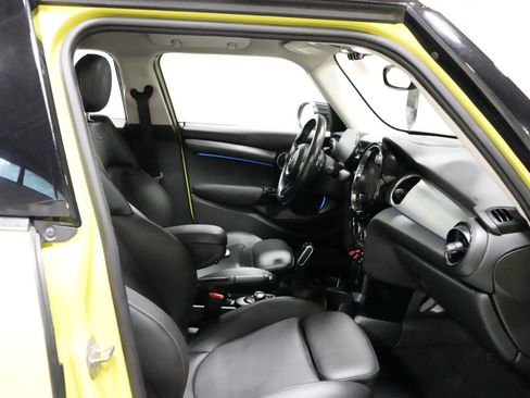 Used 2023 MINI Cooper S FWD image 7
