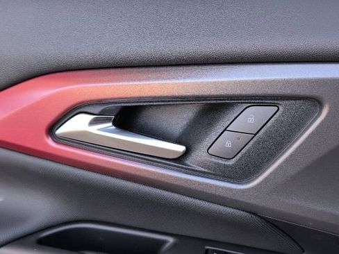 New 2026 Chevrolet Equinox EV RS image 16