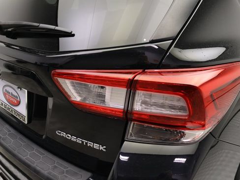 Used 2019 Subaru Crosstrek 2.0i Premium w/ Eyesight System AWD/4WD image 9