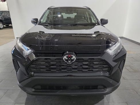 Used 2025 Toyota RAV4 LE image 8