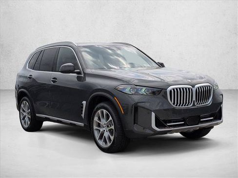 New 2026 BMW X5 xDrive40i w/ Off-Road Package AWD/4WD image 7