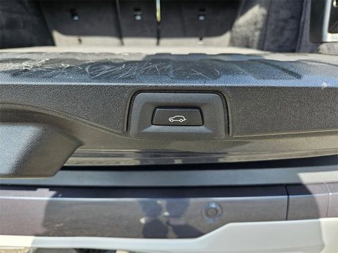 Certified 2022 BMW X5 xDrive40i w/ Premium Package image 24