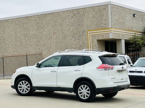 Used 2016 Nissan Rogue S w/ Appearance Package image 6