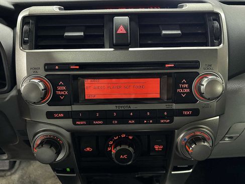 Used 2013 Toyota 4Runner SR5 w/ Convenience Pkg image 20