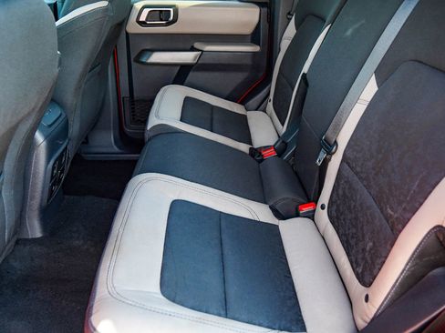 Used 2022 Ford Bronco Wildtrak image 25