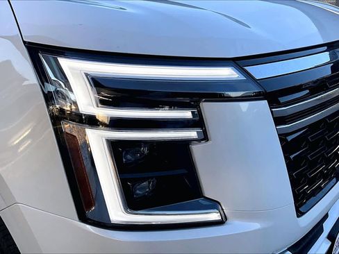 New 2026 Nissan Armada SL image 18