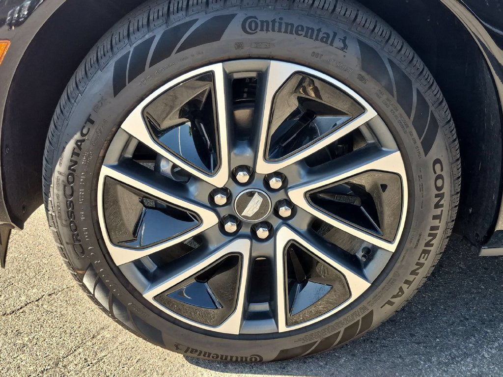 Used 2026 Cadillac Optiq Sport 1 RWD image 26