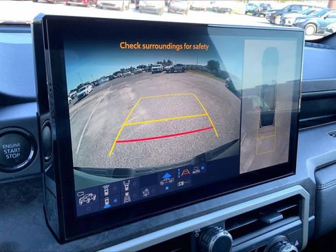 Used 2025 Toyota Tacoma Limited image 26