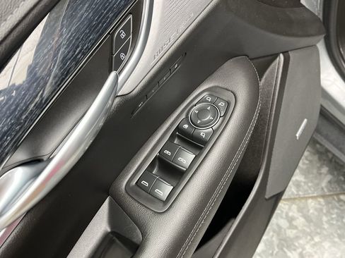 Certified 2024 Cadillac XT5 Premium Luxury image 10