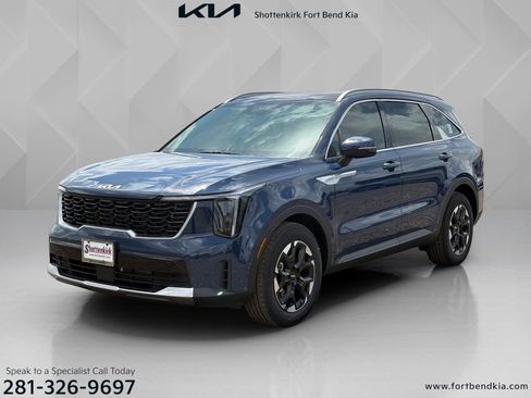 New 2026 Kia Sorento S image 1