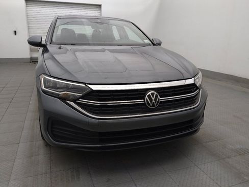 Used 2023 Volkswagen Jetta SE w/ Panoramic Sunroof Package FWD image 14