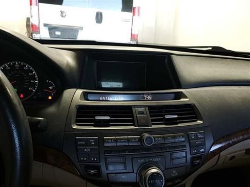 Used 2012 Honda Accord EX-L image 7