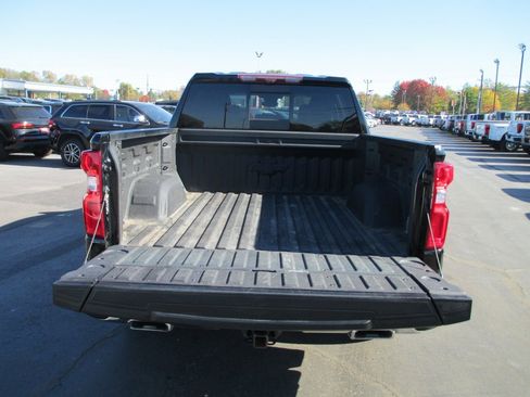 Certified 2022 Chevrolet Silverado 1500 LTZ w/ LTZ Premium Package image 7