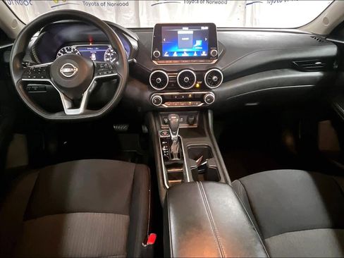 Used 2024 Nissan Sentra SV image 21