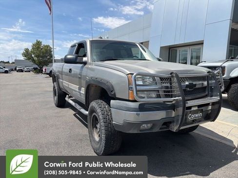 Used 2003 Chevrolet Silverado 1500 LS w/ Off-Road Package AWD/4WD image 1