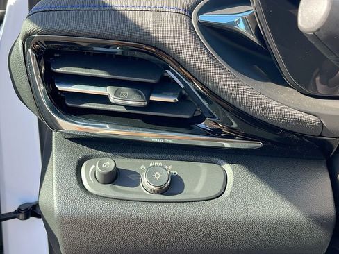 New 2026 Buick Envista Sport Touring w/ Convenience I Package image 21