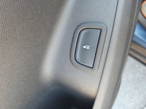 Certified 2026 Chevrolet Traverse LT w/ LPO, Floor Liner Package AWD/4WD image 25