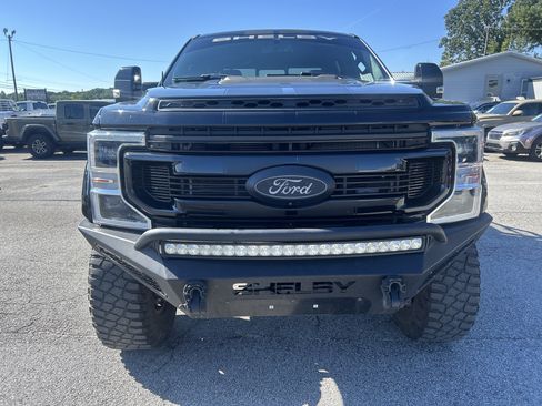 Used 2022 Ford F250 Lariat w/ Lariat Ultimate Package AWD/4WD image 2