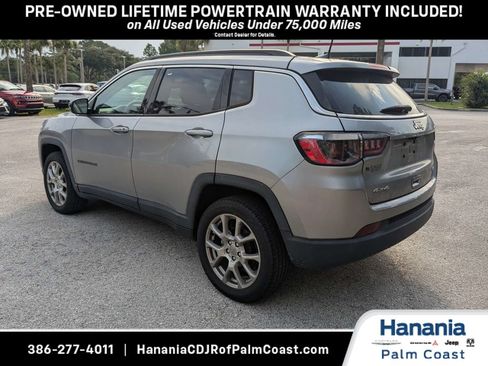 Used 2022 Jeep Compass Latitude AWD/4WD image 6