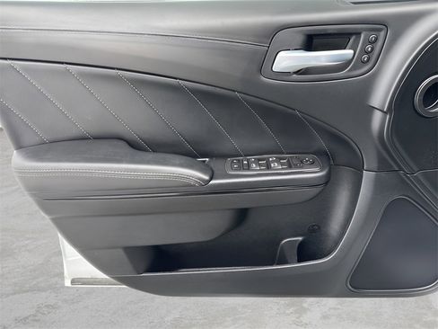 Used 2022 Dodge Charger R/T w/ Plus Group image 20