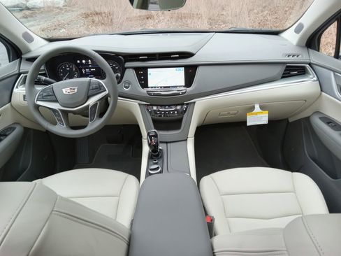 New 2026 Cadillac XT5 Premium Luxury w/ Driver Assist Package image 15