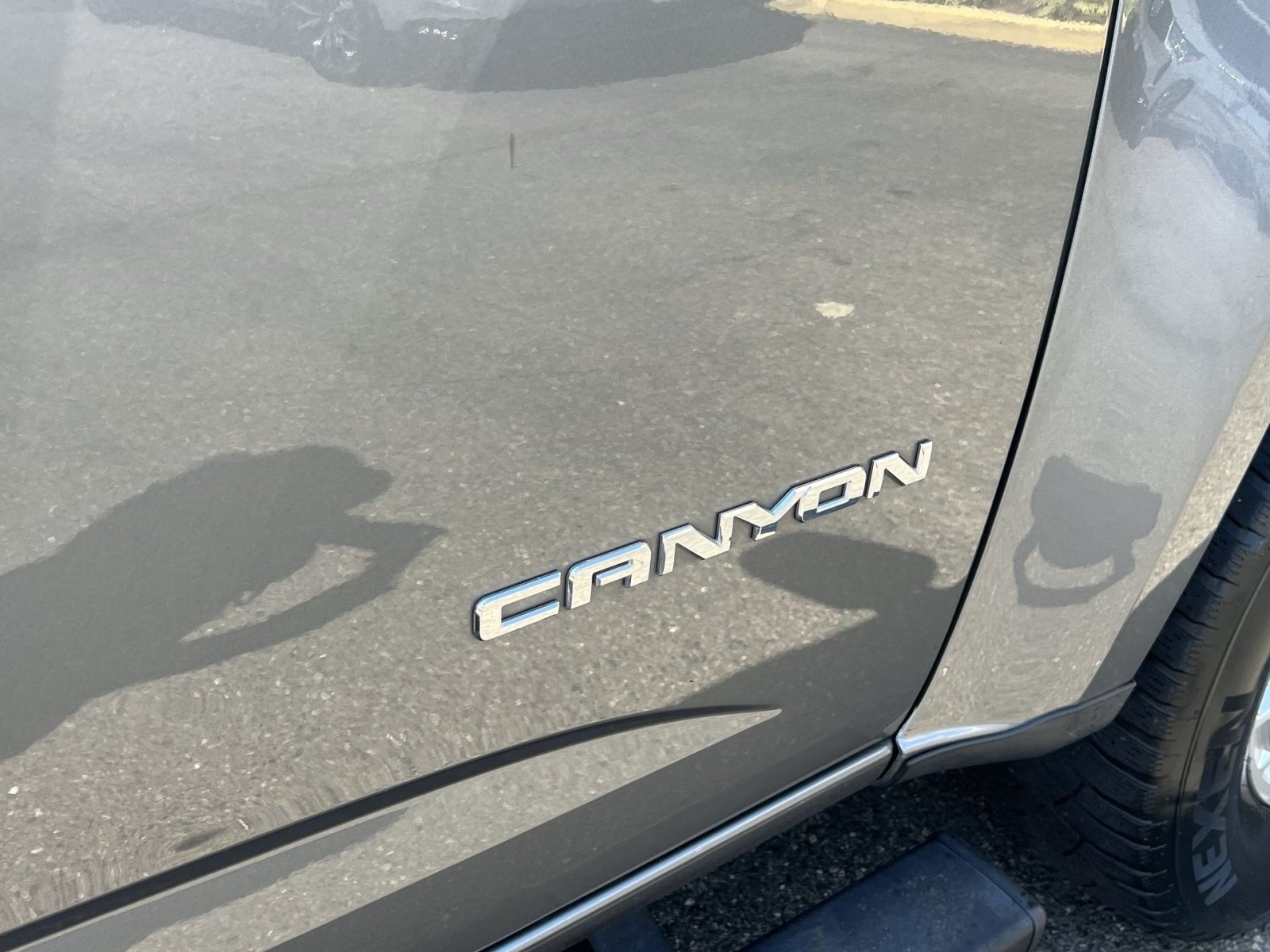 Used 2020 GMC Canyon 2WD Crew Cab w/ Convenience Package image 24