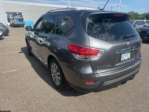 Used 2015 Nissan Pathfinder SL w/ Trailer Tow Package AWD/4WD image 5