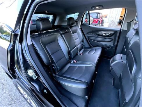 Used 2023 GMC Terrain SLT FWD image 25