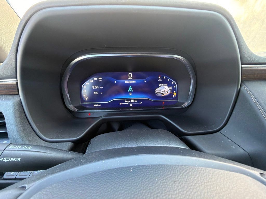 Used 2023 Chevrolet Tahoe High Country AWD/4WD image 6