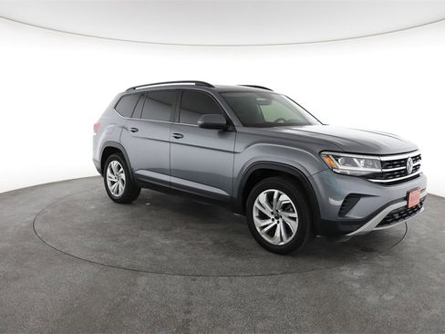 Used 2021 Volkswagen Atlas SE w/ Panoramic Sunroof Package image 2