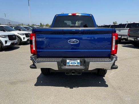 New 2026 Ford F250 Lariat w/ FX4 Off-Road Package AWD/4WD image 6