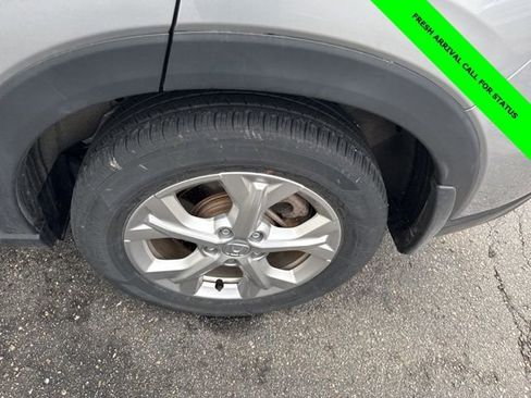 Used 2023 Honda HR-V LX image 12