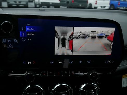 New 2025 Chevrolet Blazer EV LT image 13