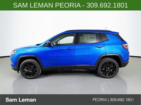 New 2026 Jeep Compass Latitude image 4