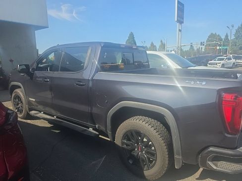 Used 2025 GMC Sierra 1500 Elevation w/ Preferred Package AWD/4WD image 5