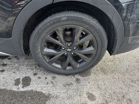 Used 2018 Hyundai Santa Fe Sport image 7