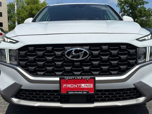 Used 2021 Hyundai Santa Fe SE FWD image 15