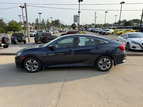 Used 2017 Honda Civic LX image 9