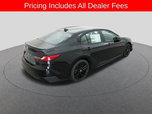 New 2026 Toyota Camry SE FWD image 9