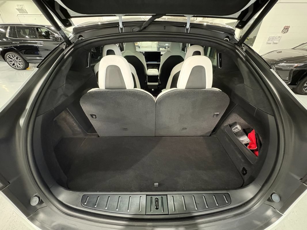 Used 2023 Tesla Model X AWD/4WD image 35
