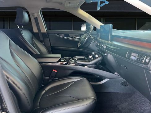 Used 2021 Lincoln Nautilus Reserve w/ Monochromatic Package image 15