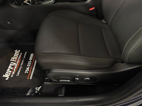 Used 2025 Hyundai Kona SEL image 12