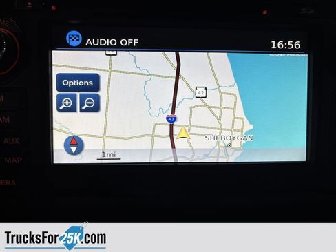 Used 2018 Nissan Titan PRO-4X image 10